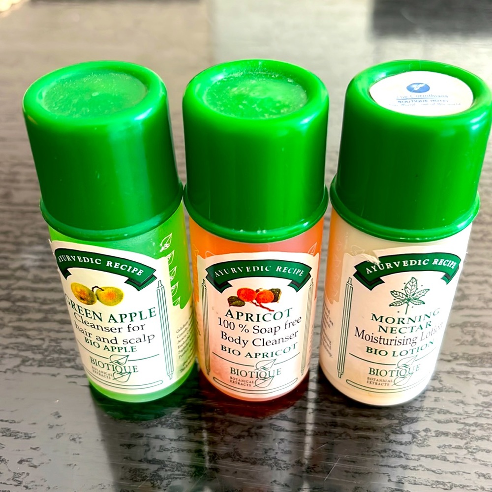Biotique bath set. NWT.